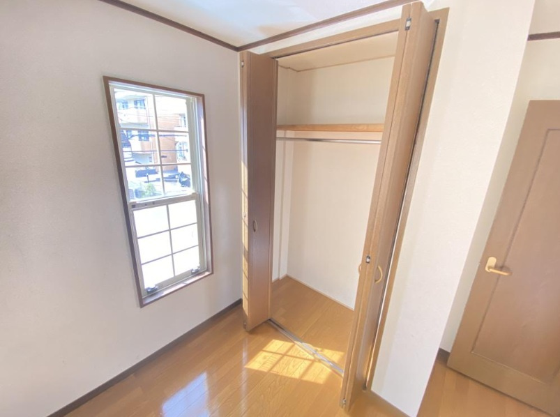 芦屋川三条町テラスハウスの収納
