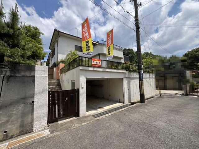 【前面道路含む現地写真】の画像