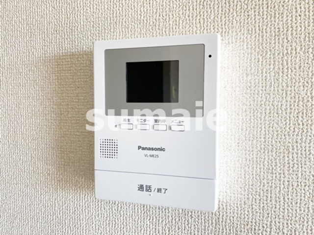 グランパレスダイトーのセキュリティ|モニター付きインターホン！