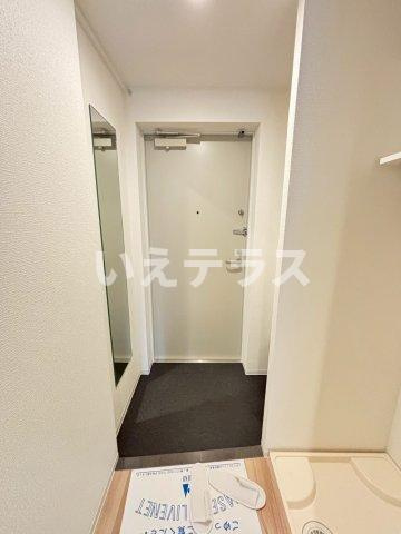 セレニテ神戸ミラクの玄関