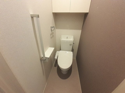 【トイレ】 | グランドール飯塚Ⅱ | ゆったりとした空間のトイレです