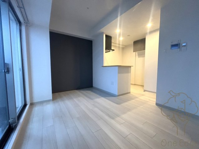 アーバネックス南森町EASTの居間・リビング