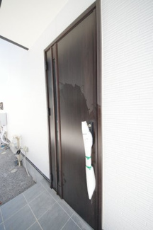 【玄関】 | 【仲介手数料無料！！】町田市真光寺1丁目　新築戸建て（全1棟）1号棟　3790万円