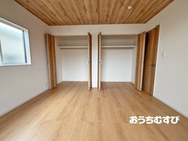 春日井市岩成台5丁目(全3棟)の収納