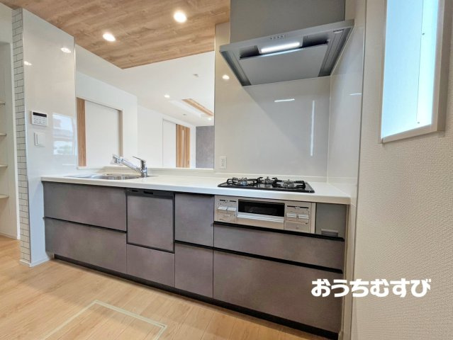 春日井市岩成台5丁目(全3棟)のキッチン
