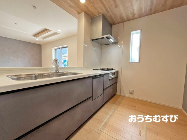 春日井市岩成台5丁目(全3棟)のキッチン