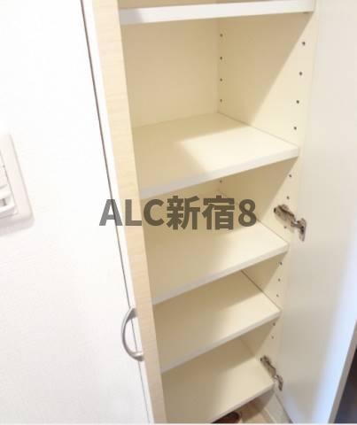 プレールドゥーク中野坂上の収納|シューズボックス
