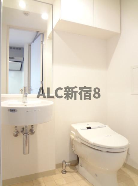 プレールドゥーク中野坂上のトイレ|シンプルで使いやすいトイレです