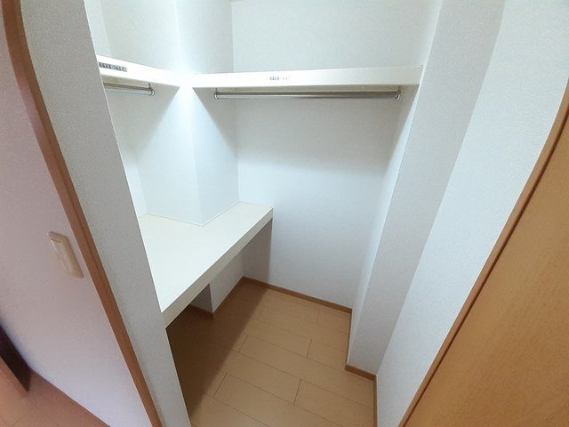 フラワーＢの収納|便利な収納スペースです。