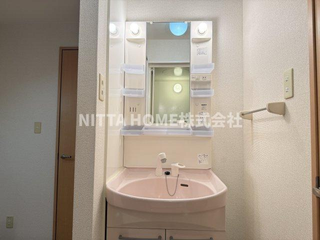 福知山市石原４丁目のアパートの洗面所|シャワー付き洗面台を設置◇