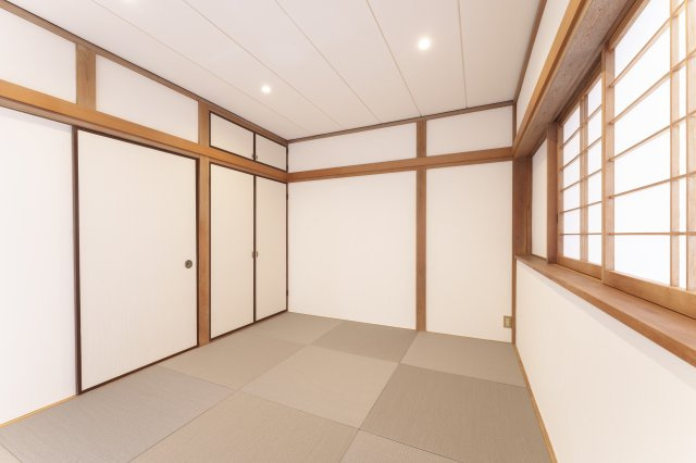 狭山市水野中古戸建2180万円【武蔵藤沢駅徒歩８分】の玄関