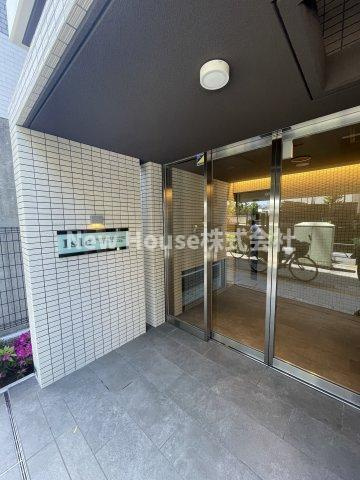 アイルグランディール池袋のエントランス