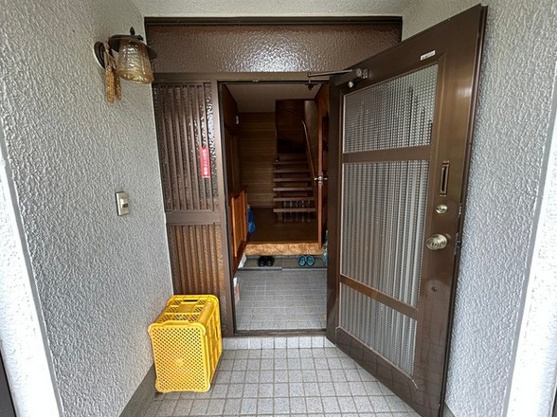 【玄関】 | 大室高原別荘地　戸建