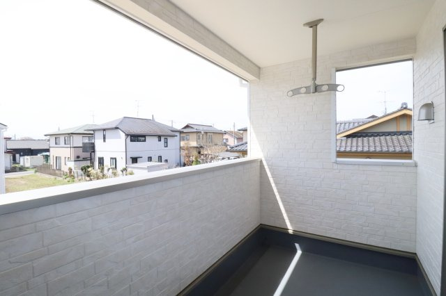 矢吹町一本木第6　　　3号棟　　　善郷小学校、矢吹中学区のバルコニー
