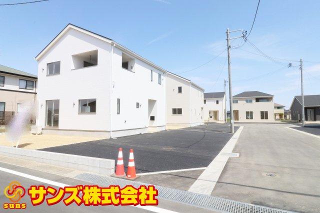 矢吹町一本木第6　　　3号棟　　　善郷小学校、矢吹中学区の外観|南東側から見た区画全体♪