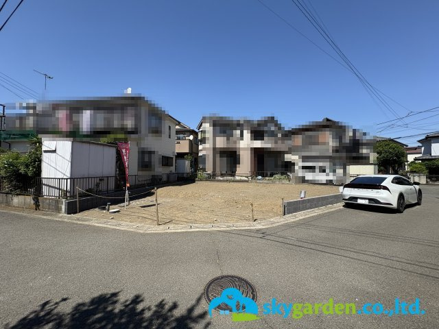茅ヶ崎市香川２丁目の新築一戸建の前面道路含む現地写真