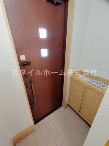ポピュレールの玄関