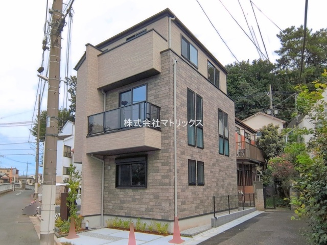 練馬区練馬2丁目　デザイン性×機能性　ZEH水準省エネ邸宅