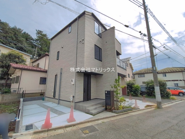 練馬区練馬2丁目　デザイン性×機能性　ZEH水準省エネ邸宅の外観