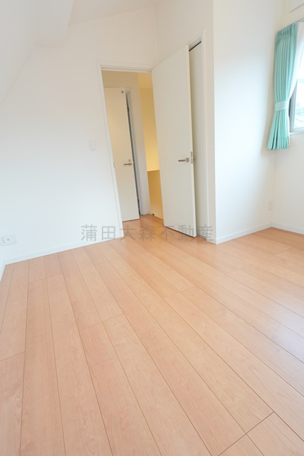 西蒲田戸建の内装|洋室6.1帖