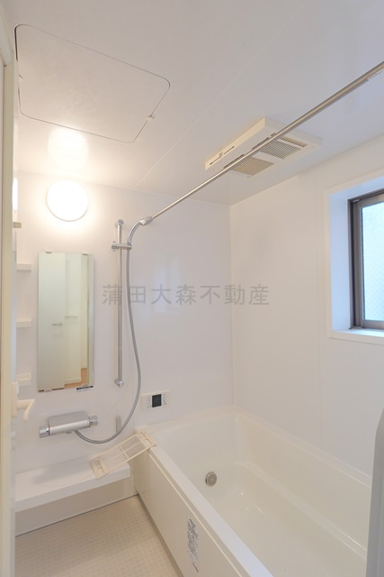 西蒲田戸建の浴室