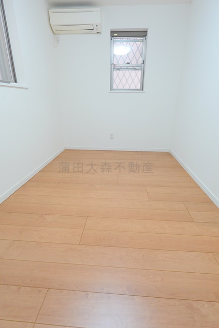 西蒲田戸建の寝室|納戸6.2帖　サービスルーム