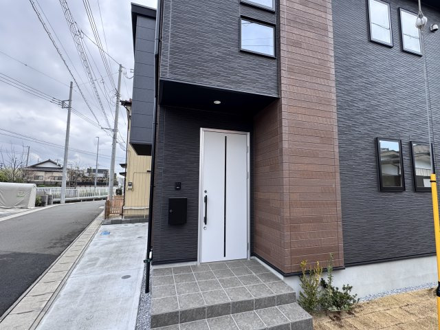 流山市木２丁目新築戸建（木１期）のエントランス|エントランス・玄関ポーチ