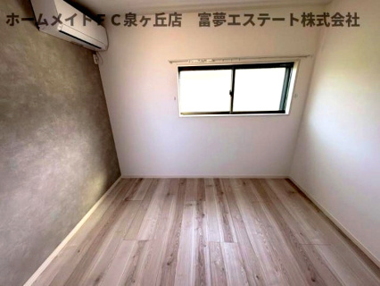 【居間・リビング】 | ALEGRIA津久野South | ※イメージ　同物件別号室の写真