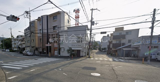 池田市城南1丁目　貸店舗・事務所の洋室
