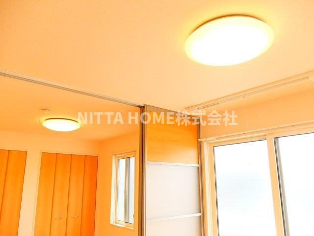 ヴェルデール・ヴィラの内装|照明器具もあります◎