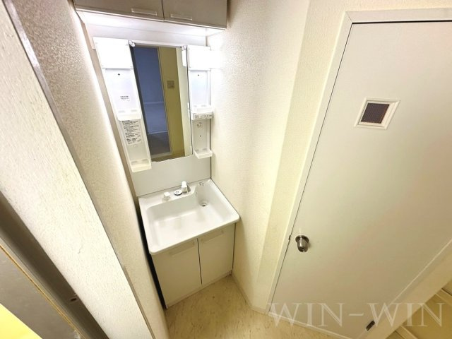 パークハイツ宮下の独立洗面台|イメージ（同建物内別部屋の写真です）