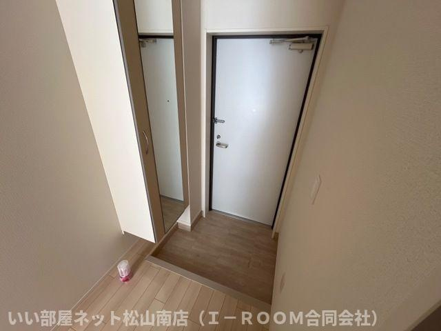【玄関】 | シェルルコート
