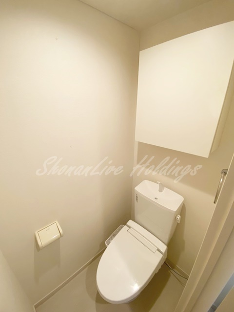 茅ヶ崎市小和田３丁目のアパートのトイレ|清潔感のあるトイレです