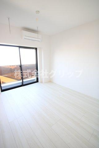 アルコバレーノ川崎WESTの洋室