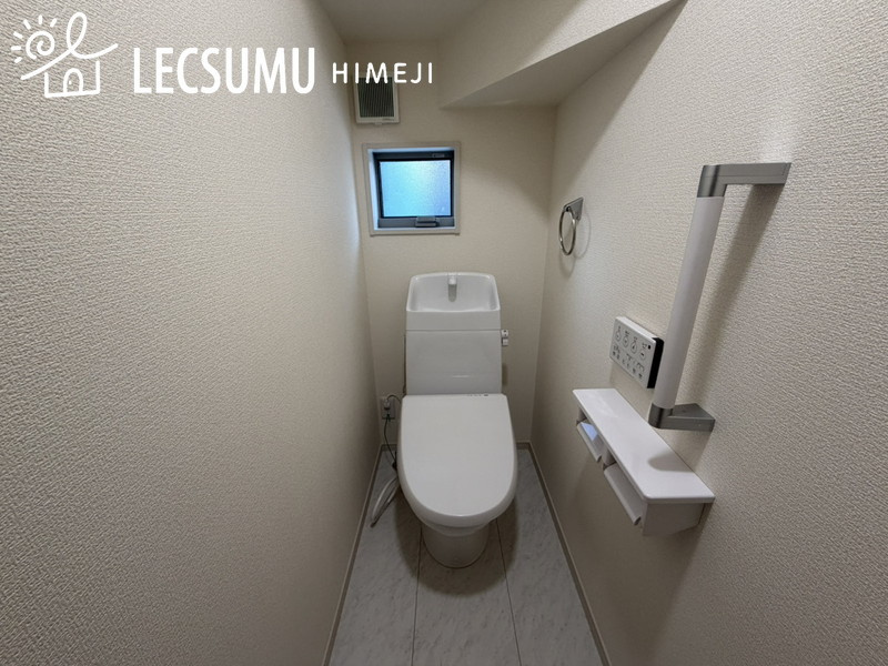 姫路市広畑区蒲田5丁目/中古戸建のトイレ