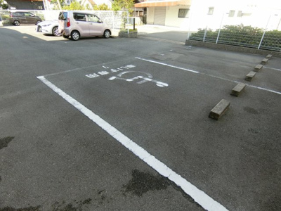 【駐車場】 | エル・セレーノ府中