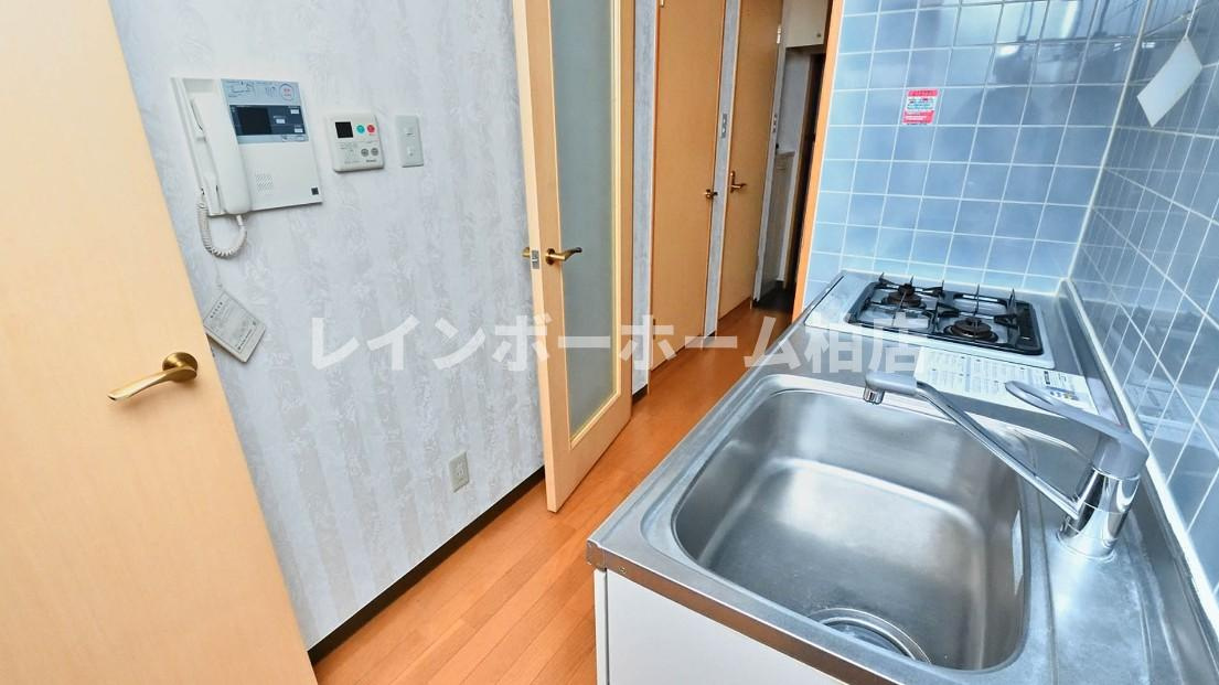 特典：仲介手数料が無料です!!のキッチン|きれいなキッチンです