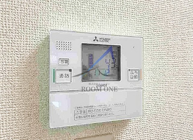 ラフィネ西日暮里のセキュリティ|モニター付きインターホンです。