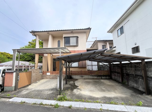 津市城山二丁目 売戸建