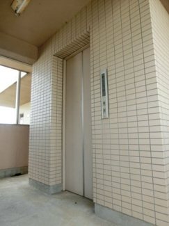 【その他共用部分】 | 便利なエレベーター完備。