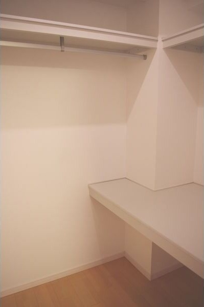 高畑T-2マンションの収納