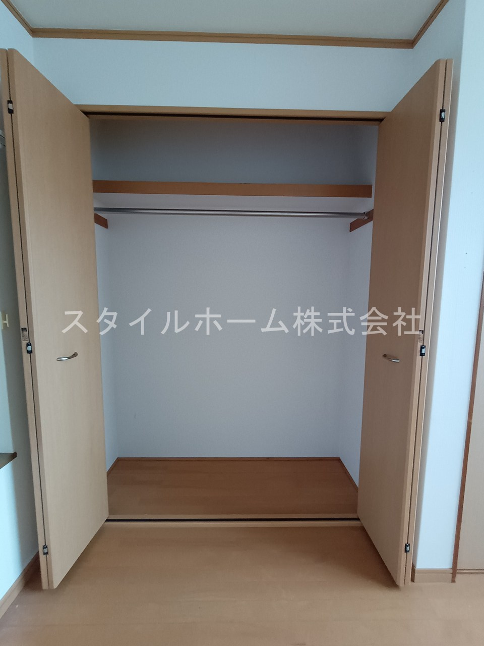 新栄町一本木貸家の収納