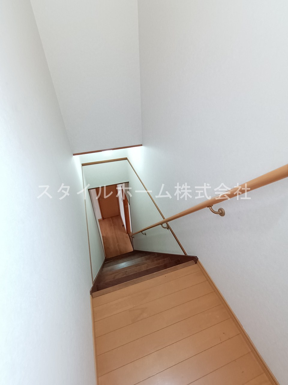 新栄町一本木貸家の内装