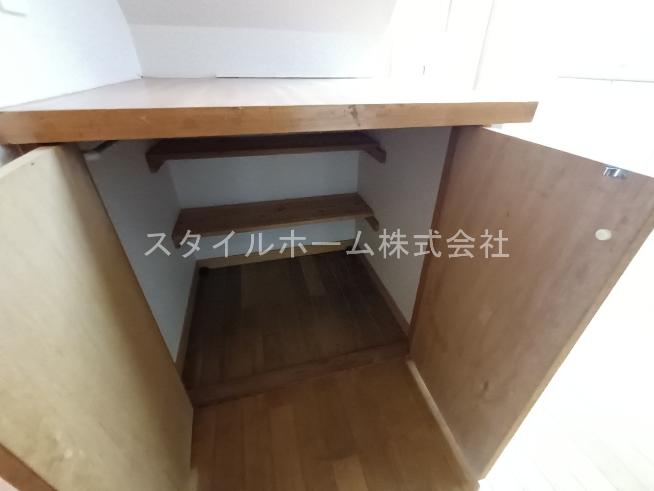新栄町一本木貸家の収納