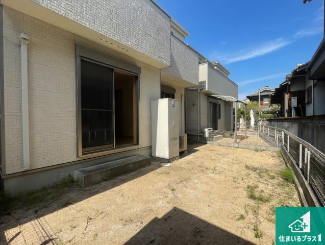 西宮市山口町下山口　中古一戸建ての外観|周辺は落ち着いた街並みの住宅地！子育てがしやすい住環境です！気になることがありましたら、お気軽にお問い合わせください！