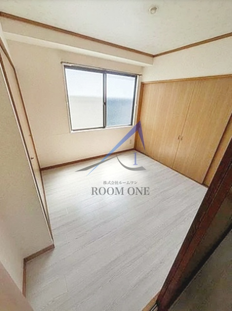 福住ビルの居間・リビング|洋室のお部屋です。
