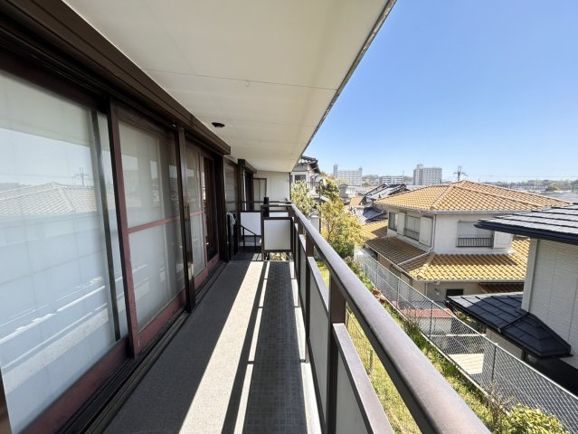 神戸市北区ひよどり台2丁目　中古戸建のバルコニー