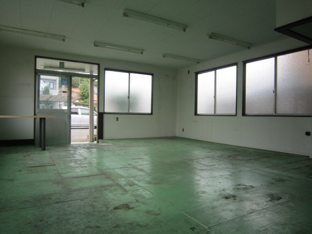 荒町商店街店舗の内装