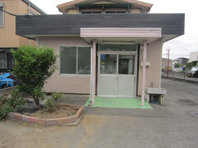 荒町商店街店舗の玄関|8月末退去済み　125,000円（税込み）
