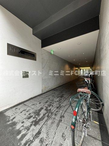 KDXレジデンス本町橋のエントランス